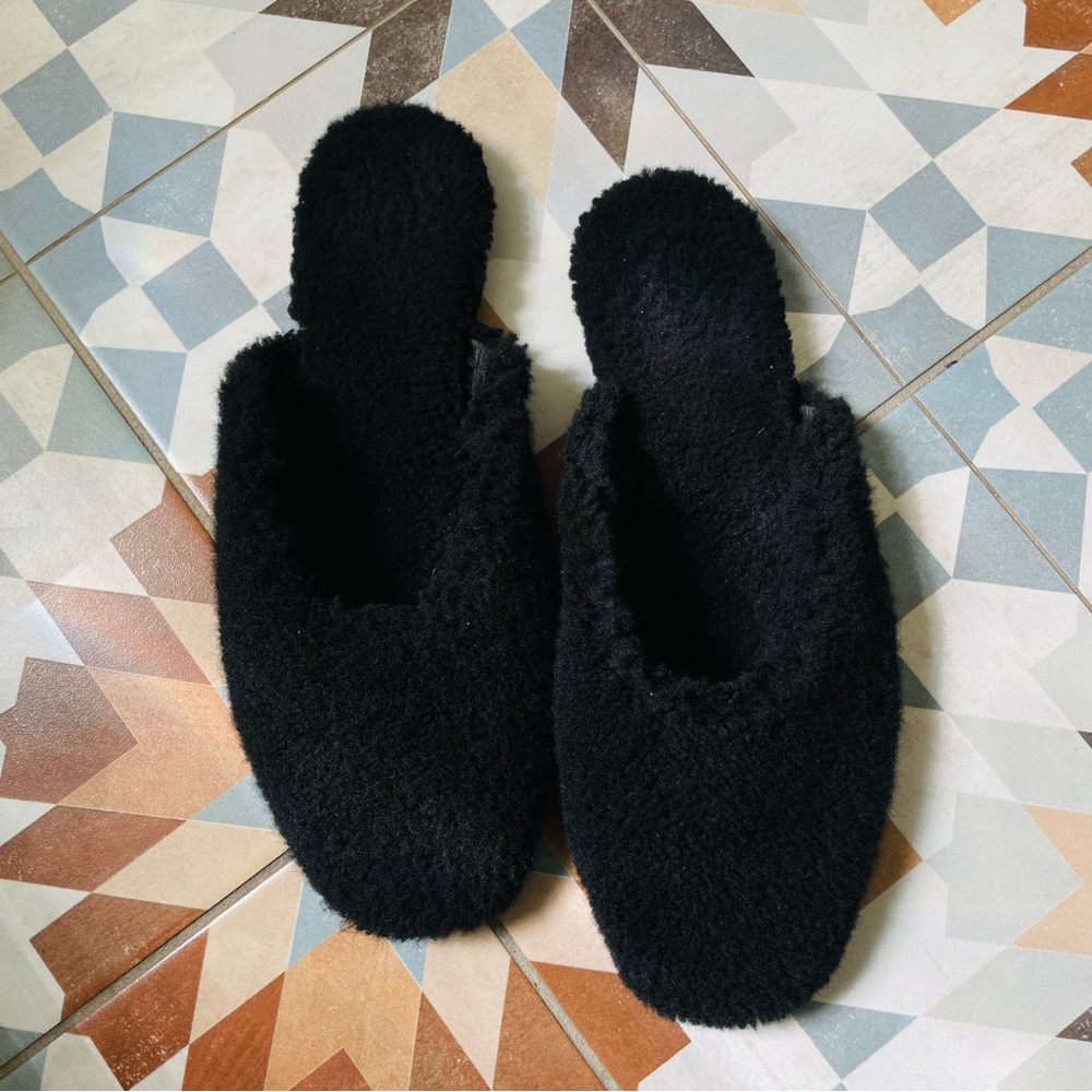 Sleeper Black Genuine Shearling Backless Slipper, EU 38 - Picture 7 of 9